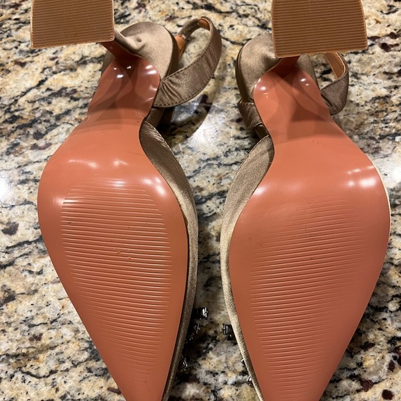 Luxury Designer-look-alike Satin, Crystal Slingback Spool Heel in Bronze, sz 7.5 - Picture 5 of 6
